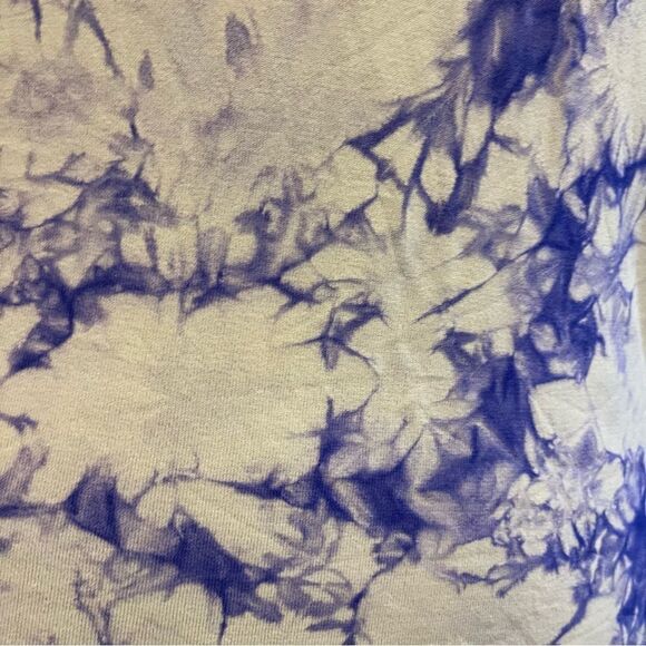 Fabletics Oula Tank Purple Blue Seamless Chafe Resistant Ultra Light M 8 NWT - Picture 15 of 15